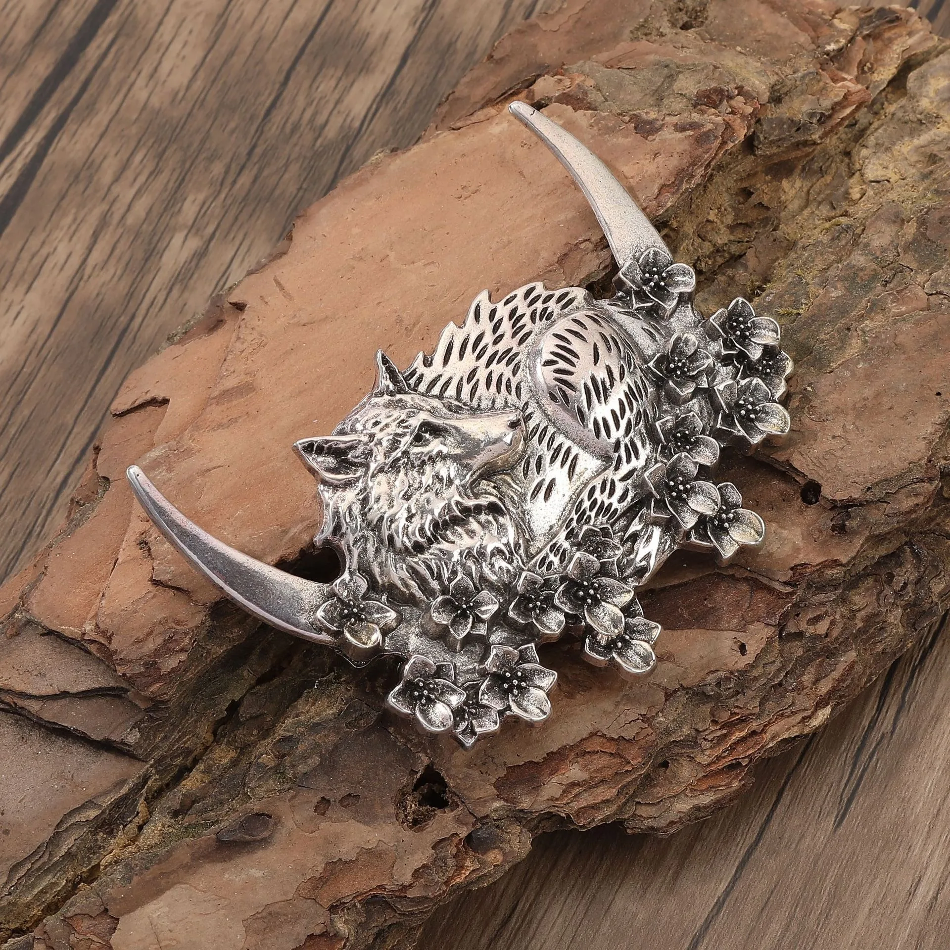 1 قطعة تصميم إبداعي رائع شخصي رائع ثلاثي الأبعاد الذئب المرأة دبوس الشعر فايكنغ ريترو الذئب الأسنان على شكل عصا الشعر #4