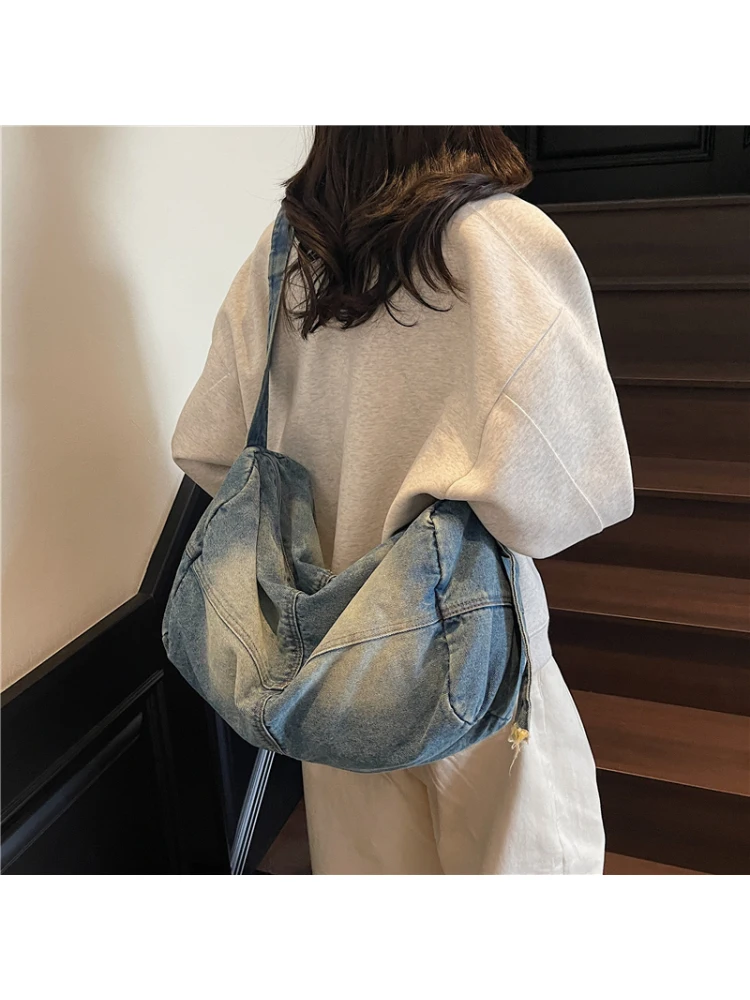 Retro Washed Large Capacity Slant Crossbody Bag Denim Single Shoulder Bag for Class Versatile Japanese Style Messenger Bag