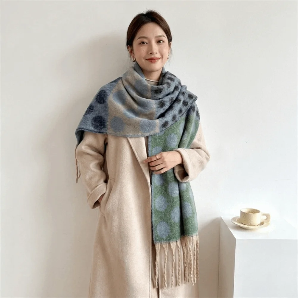 Luxury Feel Soft Faux Cashmere Scarf Thick Long Tassels Neck Wrap Large Retro Style Blanket Scarf Winter Season