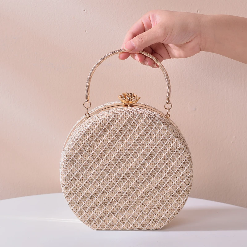 Bolso de mano Beige para mujer, bolsa de mano redonda de diseñador, de lujo, con patrón de encaje, pequeño y elegante, novedad de verano, 2022