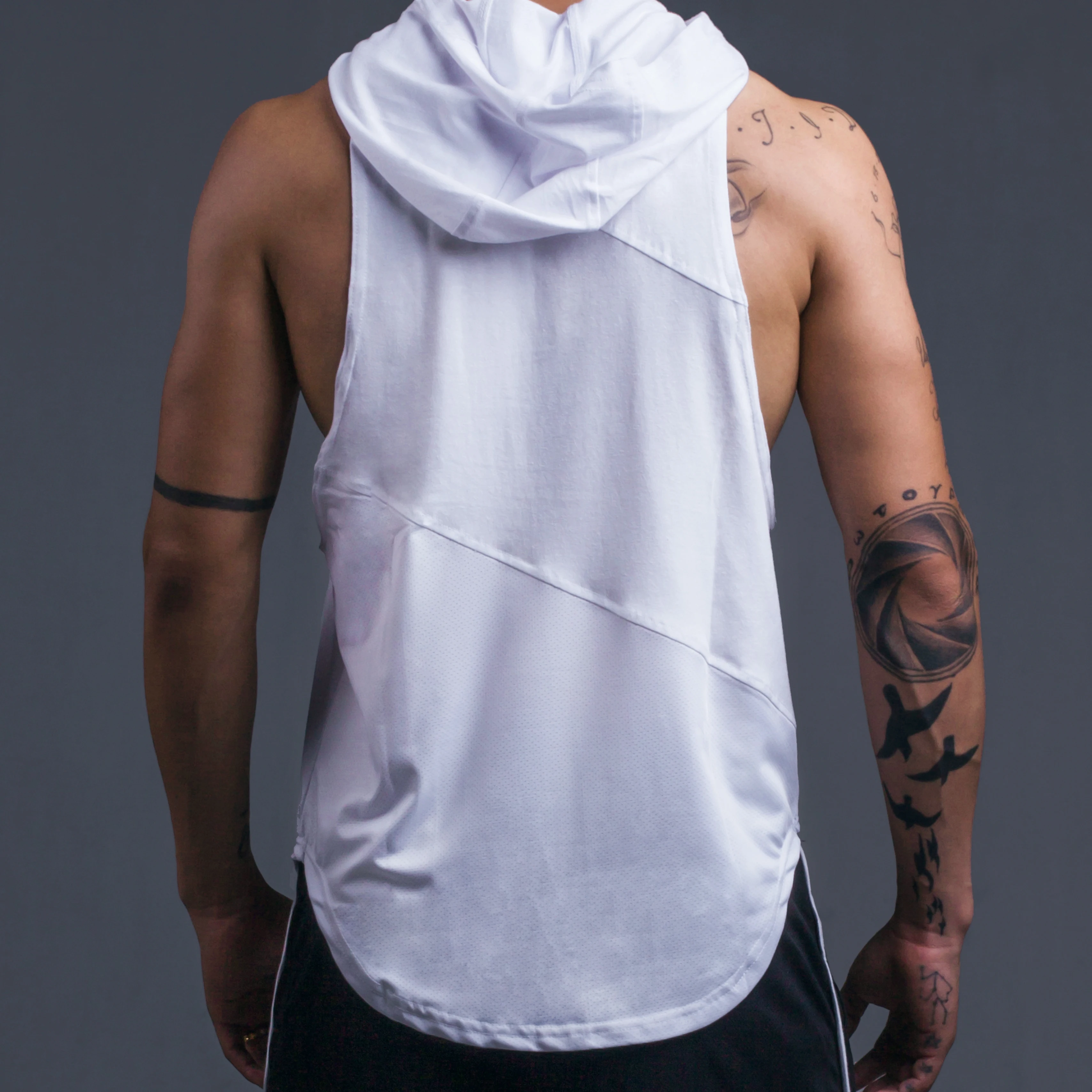 Mens Breathable Cotton Mesh Gym Fitness Sleeveless Hooded Shirts Splicing Tank Tops Bodybuilding Muscle Hoodie Loose Sport Vests
