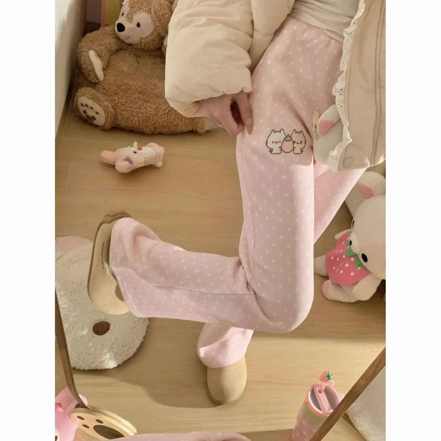 

Japan Polka-Dot Strawberry Kitten Embroidered Bell Bottoms Autumn And Winter Plus Velvet Cute Casual Trousers
