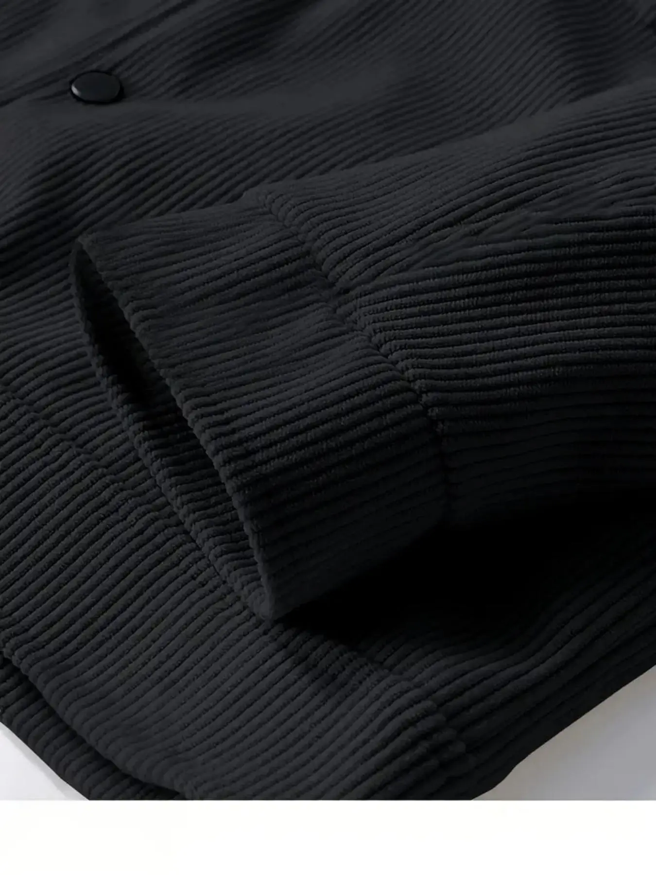 The 2025 New Autumn Corduroy Jacket for Men, a Loose-Fitting Japanese Style Lapel Jacket