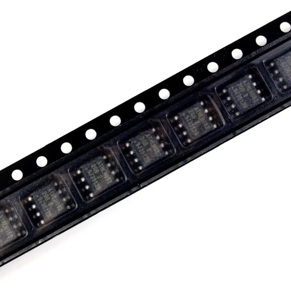 AT24C1024BN-SH25-T دائرة متكاملة قابلة للمسح كهربائيًا وقابلة للبرمجة للقراءة فقط ذاكرة SOIC-8 لتخزين البيانات