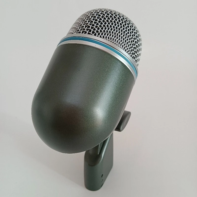 microphone-de-batterie-shure-beta52a-pour-performance-sur-scene-enregistrement-en-studio-basse-electrique-a-basses-frequences