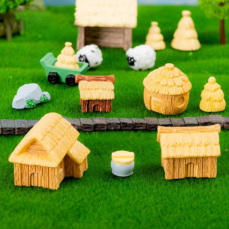 1Pc/4Pcs Mini Rural Cottages House Micro Landscape Ornaments Resin Thatched Village Landscaping Crafts Model Decor Dollhouse Toy