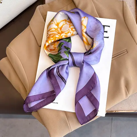 Foulard imprimé floral violet pour hommes et femmes, écharpes carrées, hijab féminin, satin doux, écharpes de la présidence, décoration décontractée, cravates de cou pour dames, 70cm