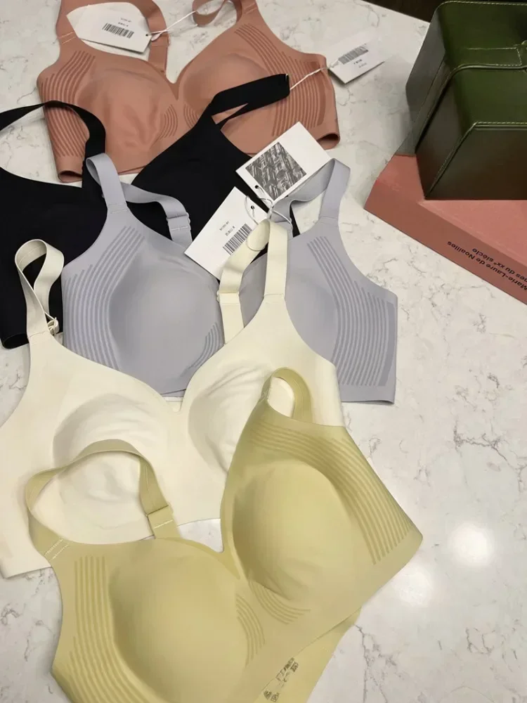 Moyisu Big Breasts … - image