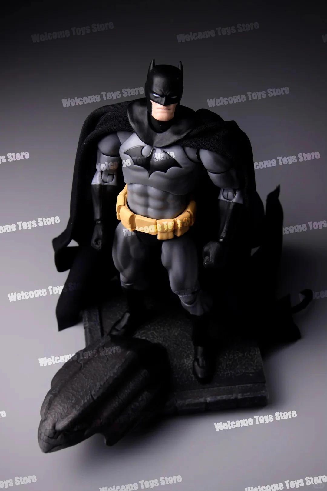 In Stock Ct Toys Batman Hush Mafex 126 Black Version Dc Bat Man Anime Action Figure Figurine Statue Model Custom Gifts Kids Toys view 6