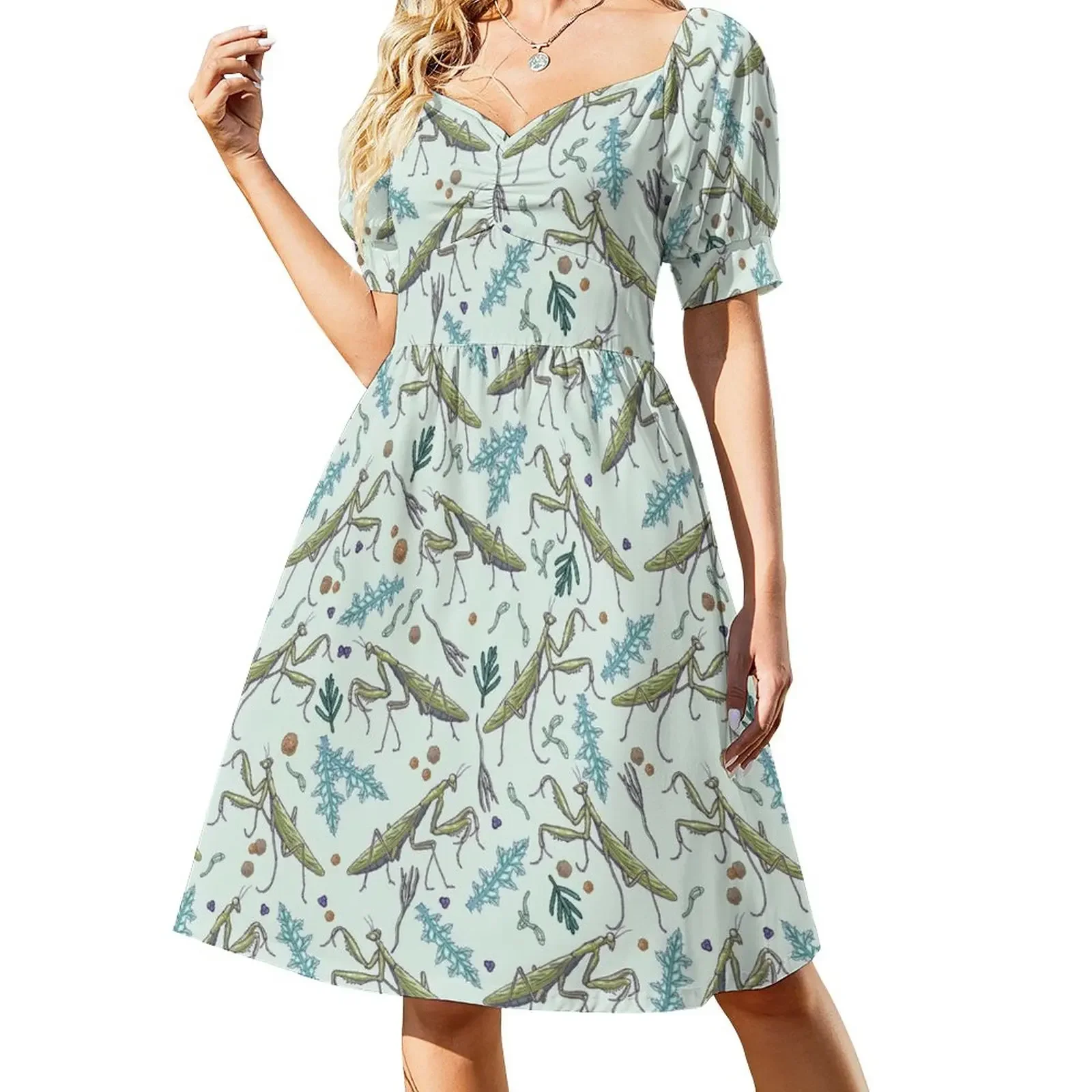 

praying mantis in the garden Sleeveless Dress dresses for womens 2024 cute dress