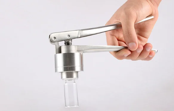 

Ручной щипцы для флаконов, инструмент для запечатывания бутылок с инфузией, укупорочная машина для запечатывания стеклянных бутылок, откидная укупорочная машина 13 мм/15 мм/20 мм