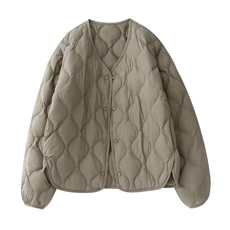 2. 가벼운 패딩 코..