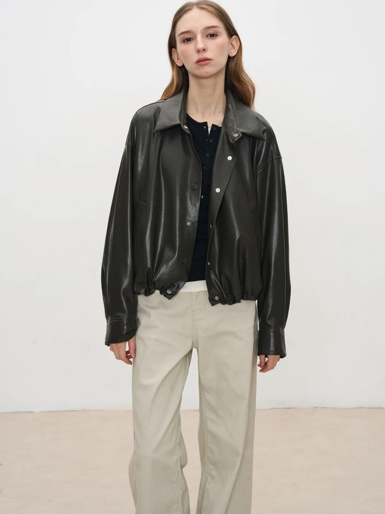 Giacca sportiva da donna in morbida pelle proteica elasticizzata con design a cordoncino, vestibilità regolare e maniche lunghe