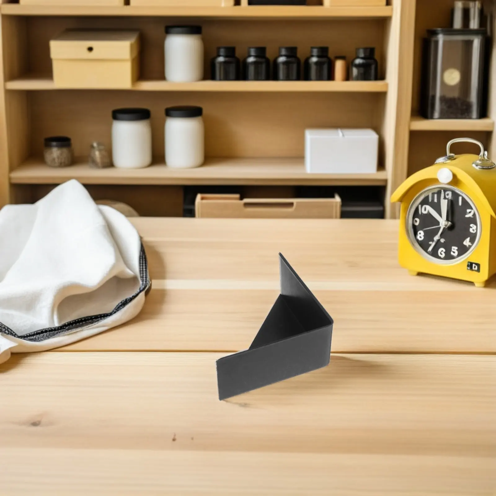 200pcs Plastic Corner Protectors Black Frame Packing Edge Covers For Shipping Moving Furniture Protection With Reusable Design