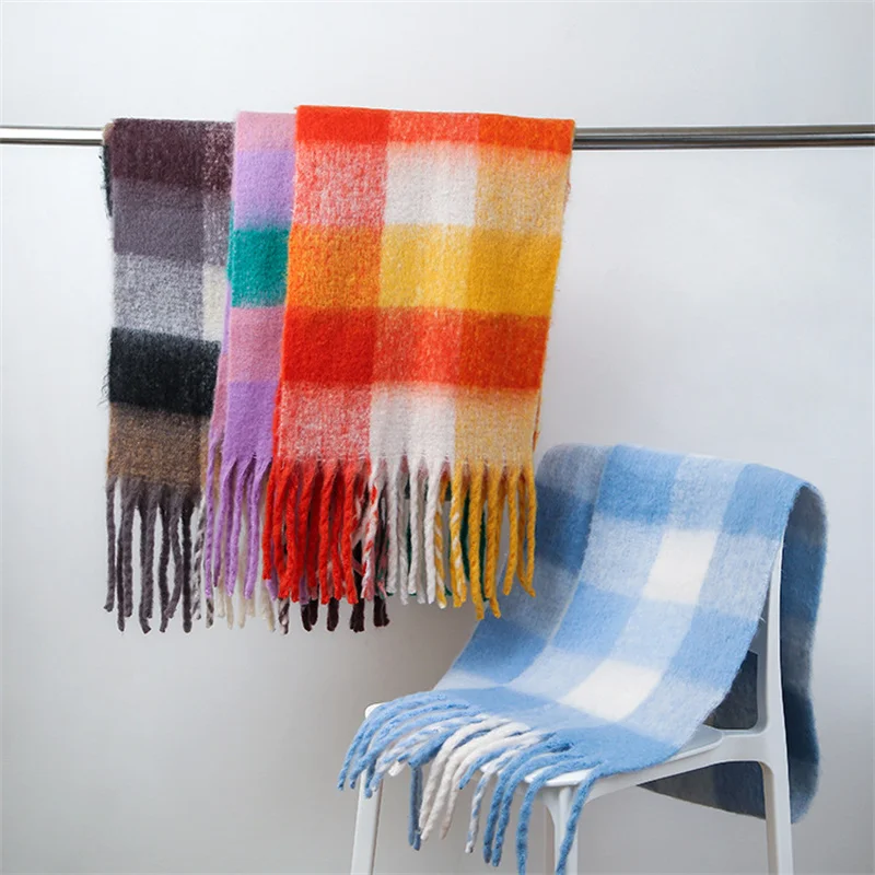 Winter Plaid Scarf Women Nordic Autumn Soft Waxy Warm Wool Shawls Laday Contrast Color Plaid Wraps Female Tassel Scarves