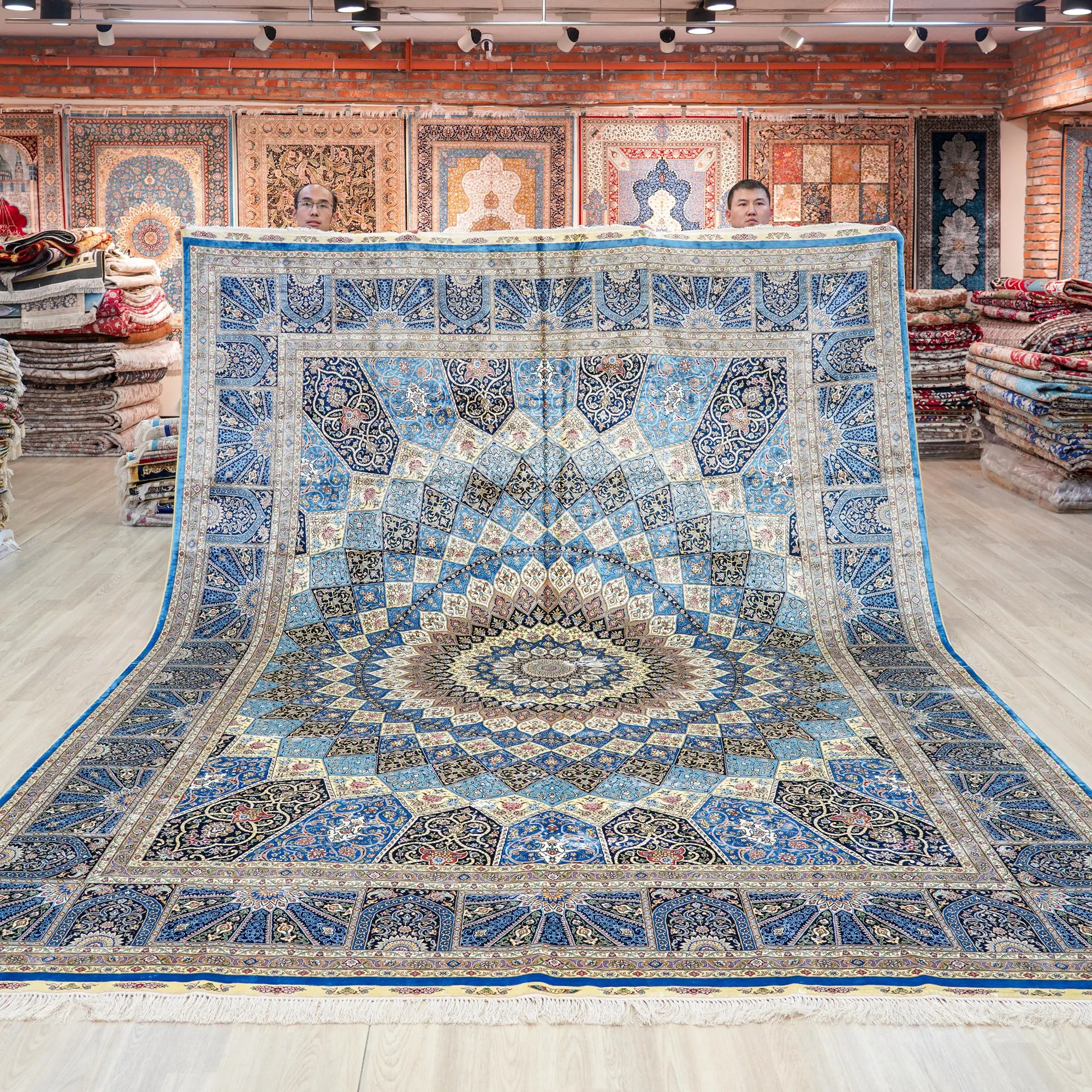 274x366cm Big Navy Blue Silk Carpet Hand Knotted with Ivory Floral Medallion