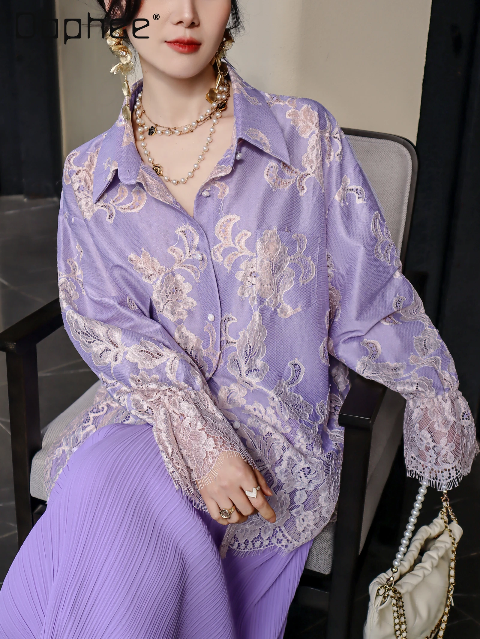 

French Exquisite High-end Purple Contrasting Color Long-sleeved Shirt Light Luxury Hollow Lace Printed Elegant Loose Shirt Women