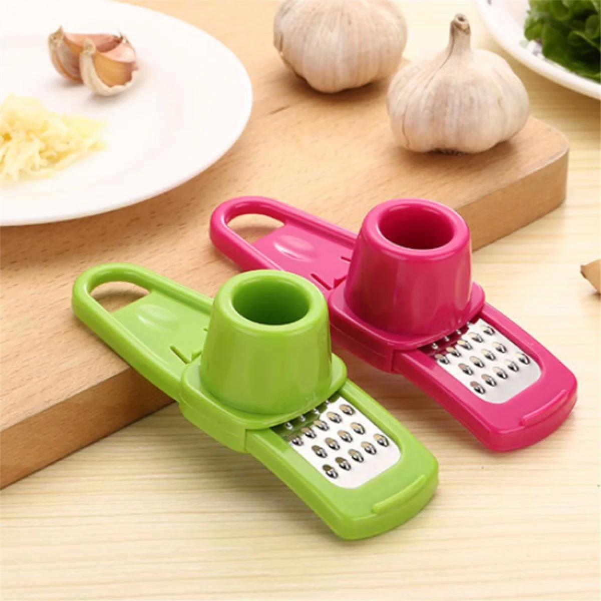 Mini Garlic Grinder Garlic Press Kitchen Garlic Mash Manual Garlic Mashing Kitchen Gadgets Green