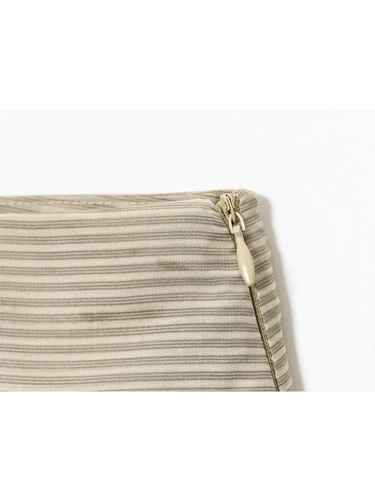 TFMLN 레트로 비대칭 미디 스커트 여성 여름 2025 트렌디 슬리밍 스트라이프 A라인 언밸런스 스커트 시크 메탈 벨트 포함