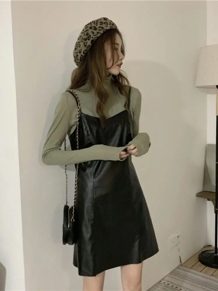 

Black Leather Skirt Dress Women's Early Spring 2026 New Inner Short Skirt Pile Collar Base Shirt Two-Piece Set Trendy