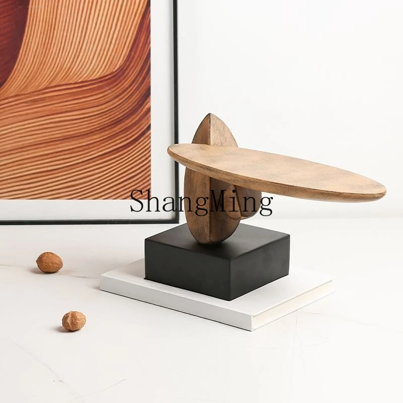SM retro style old balance beam sculpture model room hotel entrance cabinet ornament
