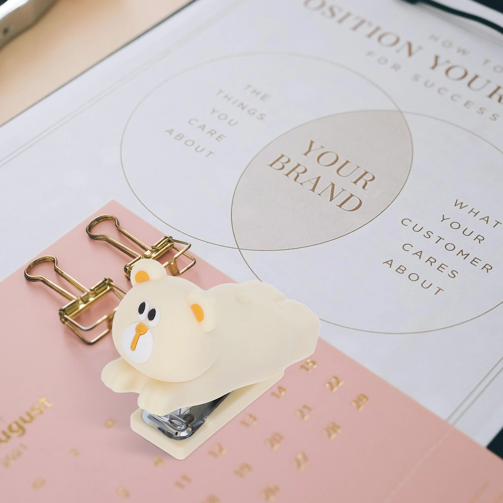

Cartoon Stapler Cute Animal Design Mini Handheld Office Supply For Classroom Book Binding Desktop Study Space Pvc Silicone Metal