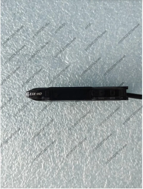 1Pcs E3X-HD10 Fiber…