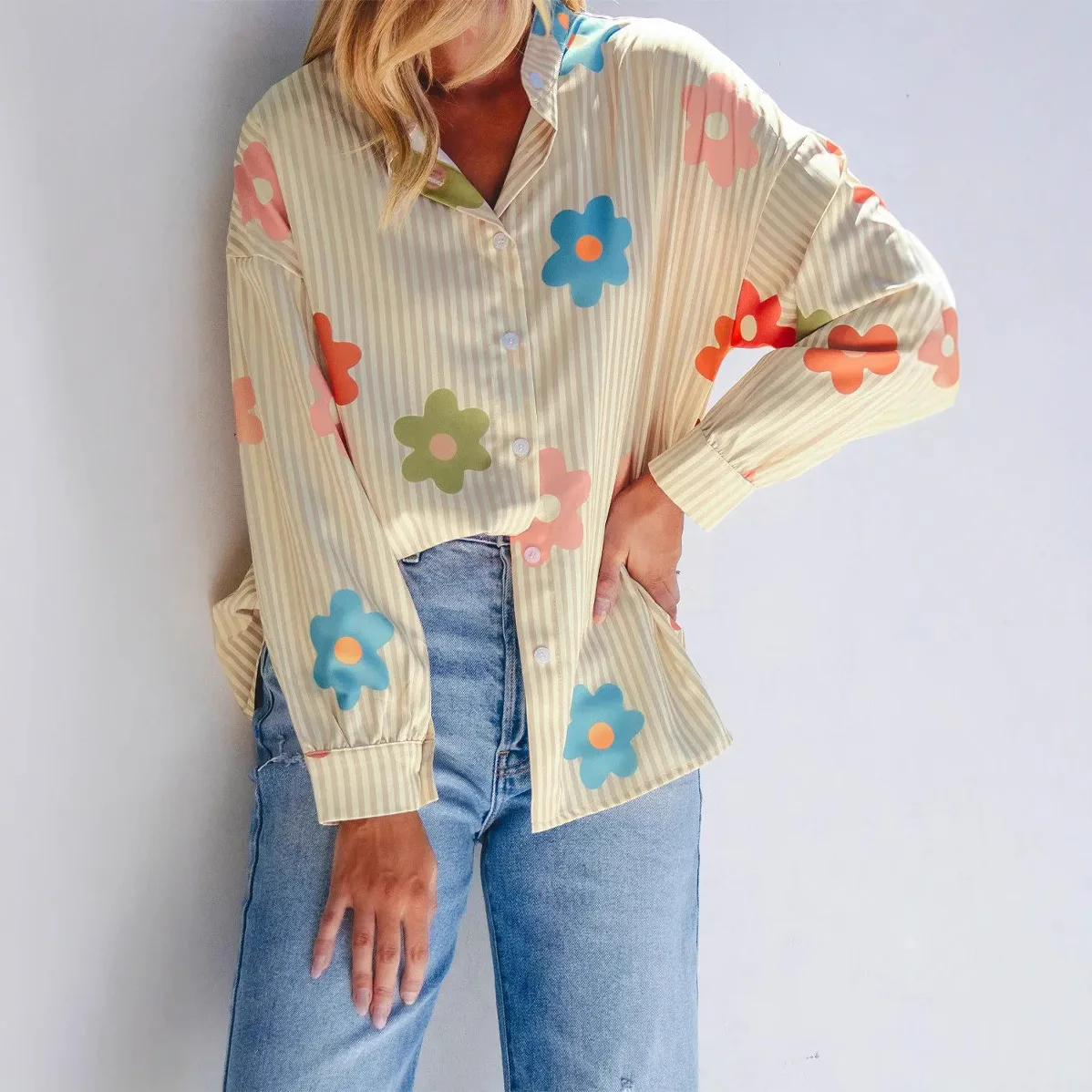 

Spring Summer Fashion Loose Fitting Shirt Women's V-neck Long Sleeved Button Up Blouses Korean Popular Clothes Long Sleeve Shirt