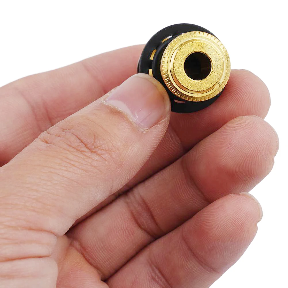 1pcs Electric Guitar Jack- Anti-noisy Bass Parts 6.35mm Stereo-Output Input 1/4 Inch Socket Plug- Brass Straight Ribbed Tube