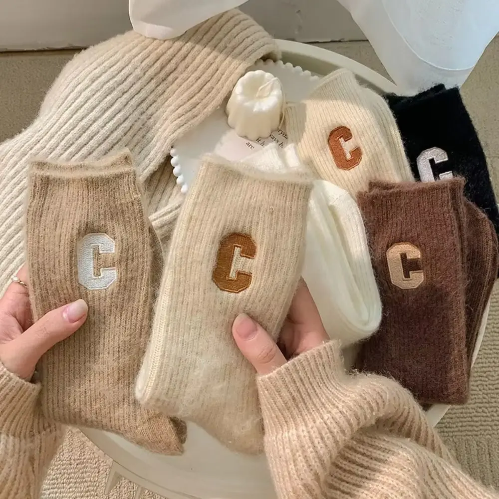 Luxury Polyester Wool Women Wool Socks Solid Color Knitted Snow Boot Socks Keep Warm Long Cashmere Sock Women