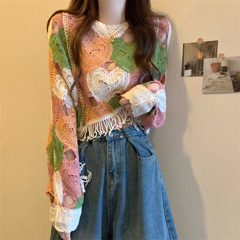

Colorful Women's Knitted Sweater Spring Summer Hook Flower Hollow Tassel Loose Long Sleeved Pullover 2025 New Casual Short Top
