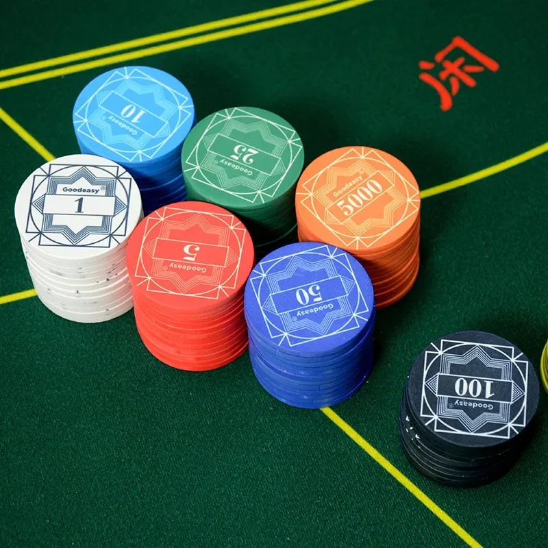 10Pcs/Lot Ceramic Poker Chip High Quality Professional Casino Luxury Poker Chip Set Poker Chip Entertainment Accessories