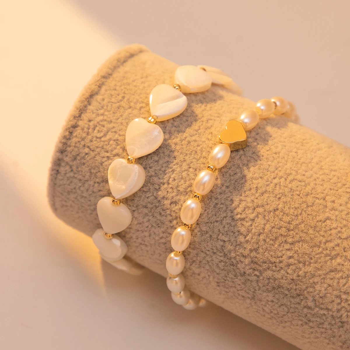 

Fashion Retro Natural Shell Bracelet For Women Niche Design Versatile Ladies Wrist Accessories Jewelry Wholesale Direct Sales