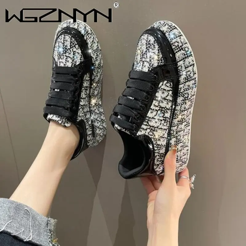 Hot Sale Wholesale Sexy Bling Casual Shoes for Women New Style Fashionable Flat Shoes Summer New Style Womens Fashion Sneakers