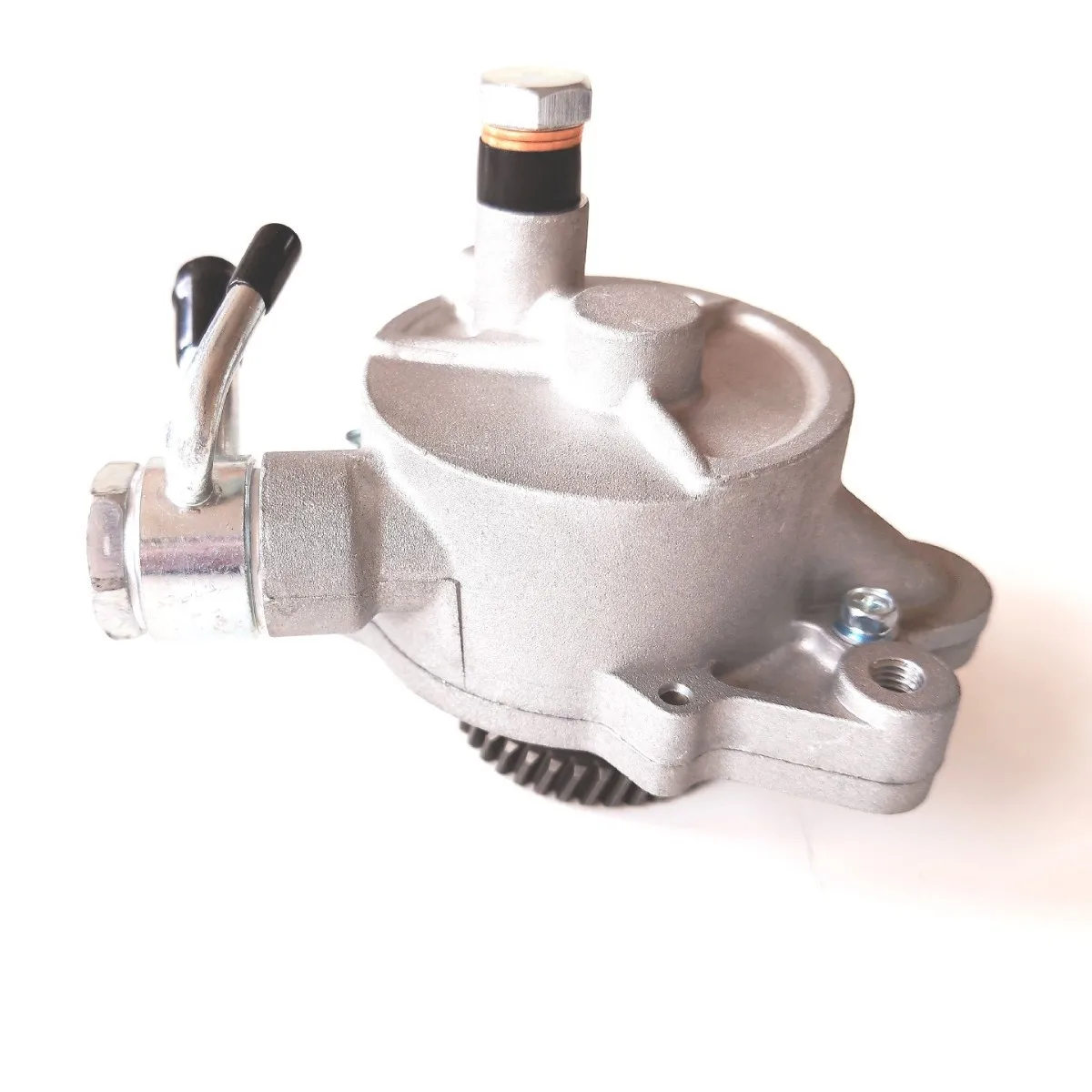 

Вакуумный насос двигателя 14650--7T401