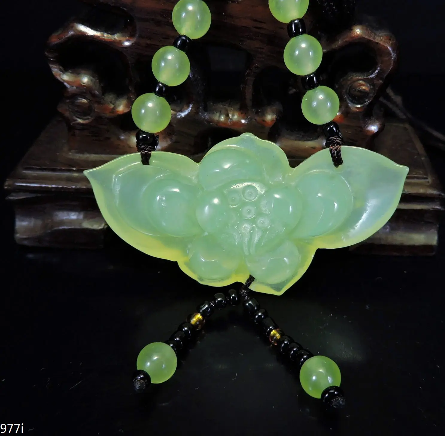 Jade Jewelry Natural Jade Pendant Necklace Hand-Carved lotus flower Jadeite Necklace Pendant Gift No Treatment 977i