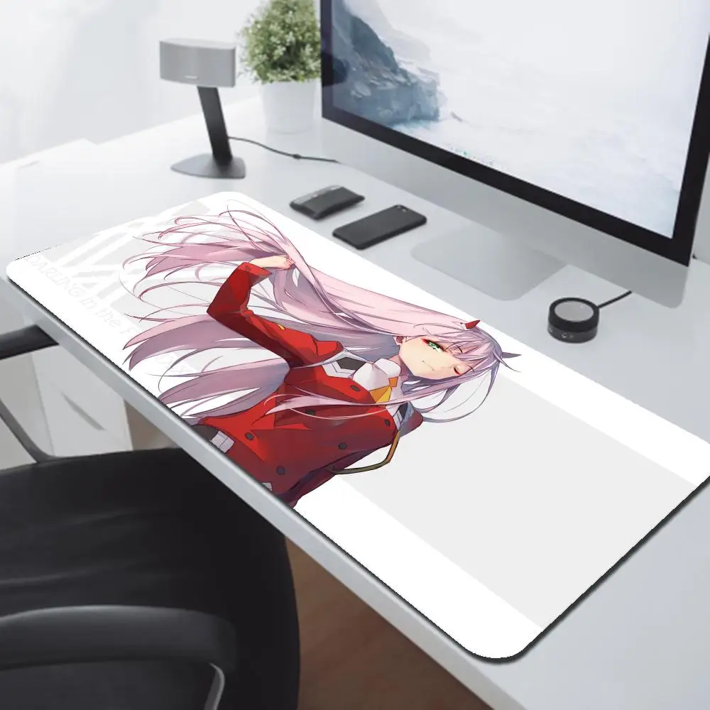 Large XXL Anime Pink Hair Girl Mouse Pad Cool Red Theme Gaming Desk Mat Non-slip Rubber Keyboard Pad for Laptop Desktop