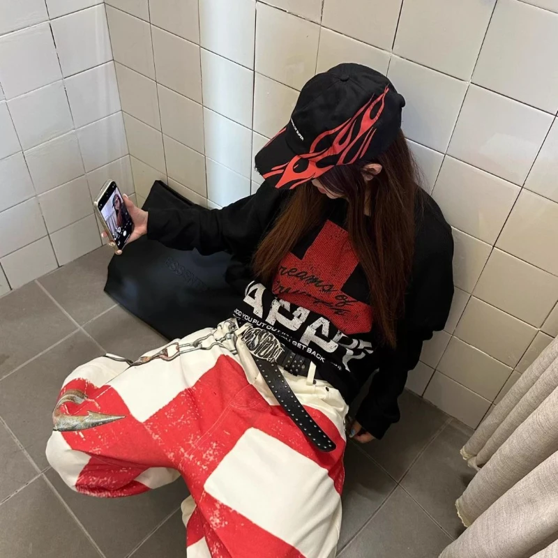 الأمريكية خمر كم طويل تي شيرت المتعثرة المرأة عادية طباعة الشرير نمط قمة الشارع الشهير ريترو الهيب هوب 2025 الخريف