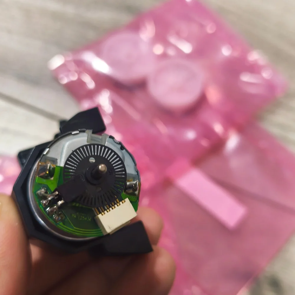 

Q6718-67017 Двигатель звездочки для Designjet T610 T620 T770 T790 T795 T1100 T1200 T2300 Z2100 Z3100 Z3200 Z5400