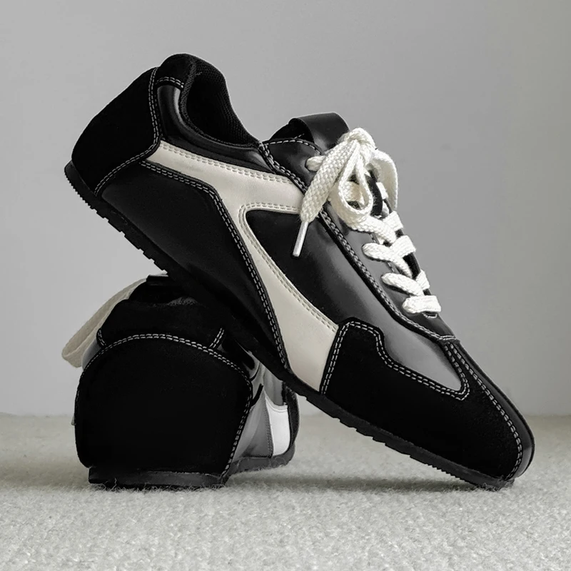 Vintage Old Money Style Men Sneakers 2026 Spring Autumn New Arrival Versatile Daily Wear Soft Comfort Casual Sports Trainers