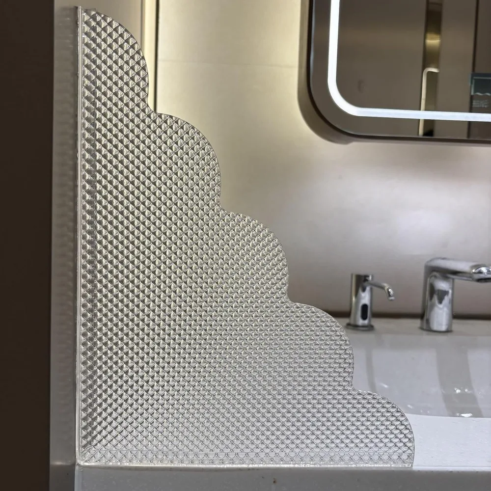 

2 шт. брызговик для душа угловой ванны, 9,1 x 11,5 дюймов, клейкая защита от воды для ванн и раковин в ванной комнате/подарок для ванной комнаты/а