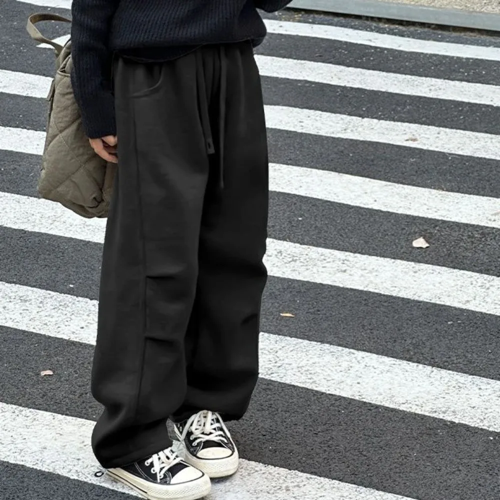 

Casual Pleated Baggy Cargo Pants Drawstring Trousers Wide Leg Pants Joggers High Waist Retro Pants Girl Dancing
