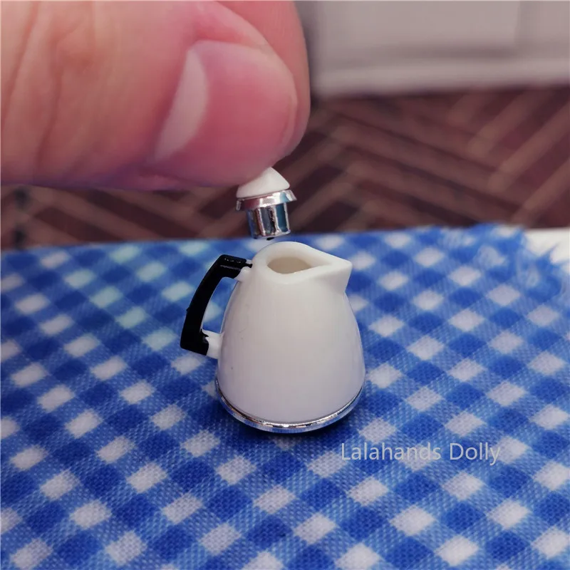 1:12 بيت الدمية محمصة صغيرة على الطراز الحديث، نموذج غلاية لمطبخ بيت الدمية، ملحقات تزيين أثاث غرفة المعيشة