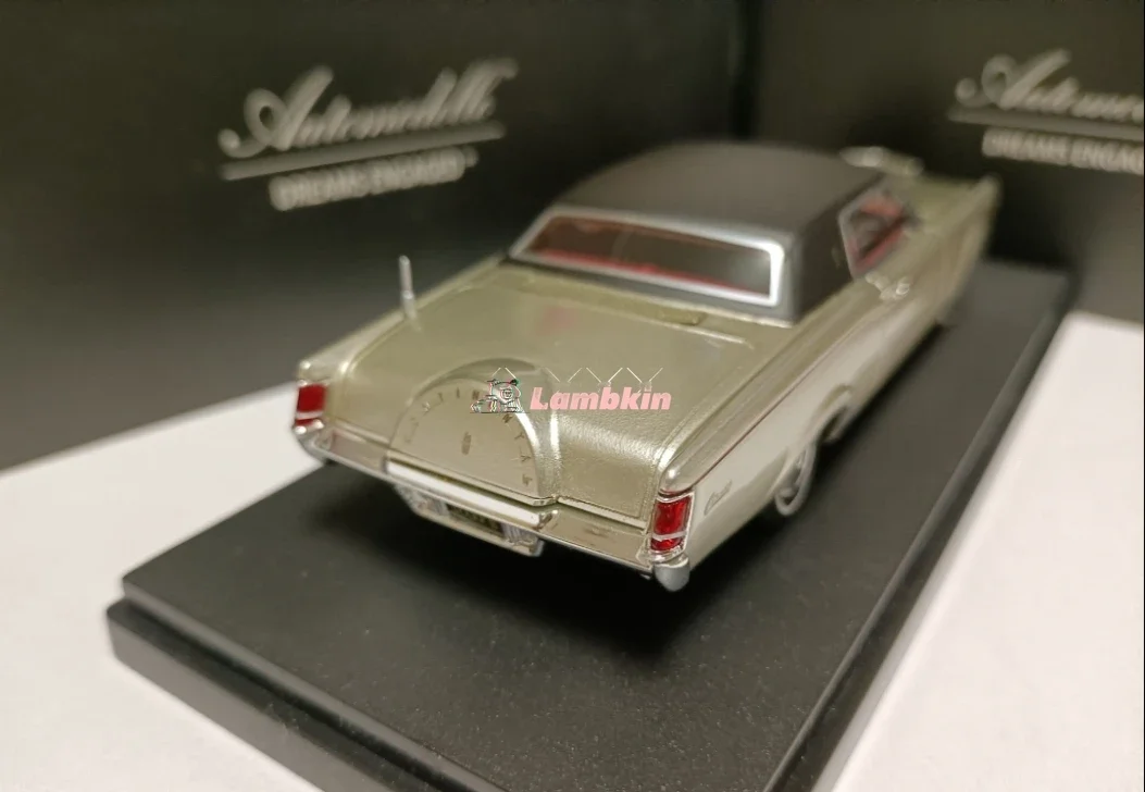 Model dekoracji 1:43 Dla 1970/1971 Lincoln Continental mark III ŻYWICY MODEL SAMOCHODOWA Kolekcja prezentów