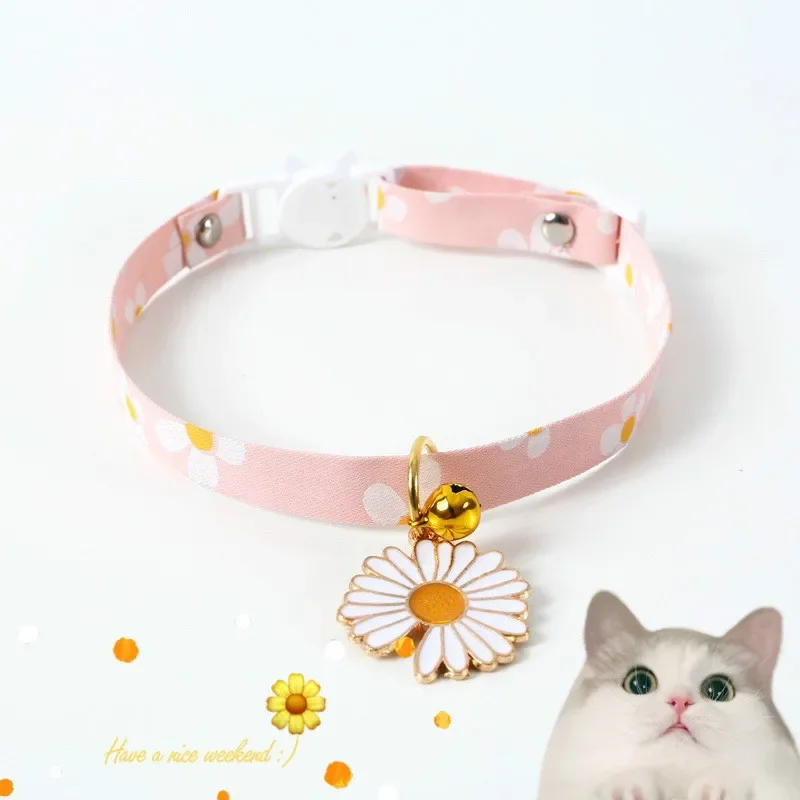 New Cute Adjustable Pet Collar Flower Hollow Bell Cat Dog Harness Rabbit Leash Coleira Cachorro Perros De Gato Accessories