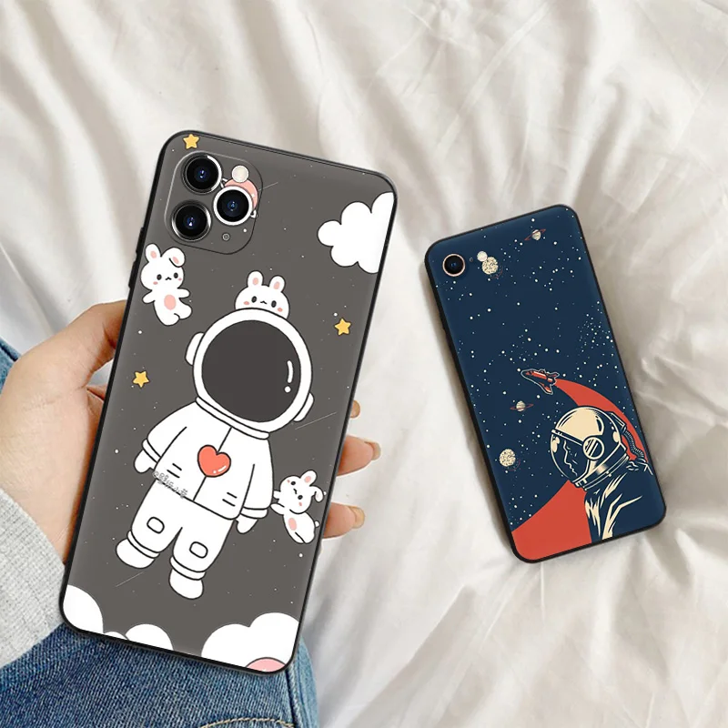 Black Matte Cell Phone Case For iphone 14 Pro Max 15 Plus 8 7 11 12 13 X XS XR SE Soft Moon Cartoon Astronaut Rocket Cute Cover