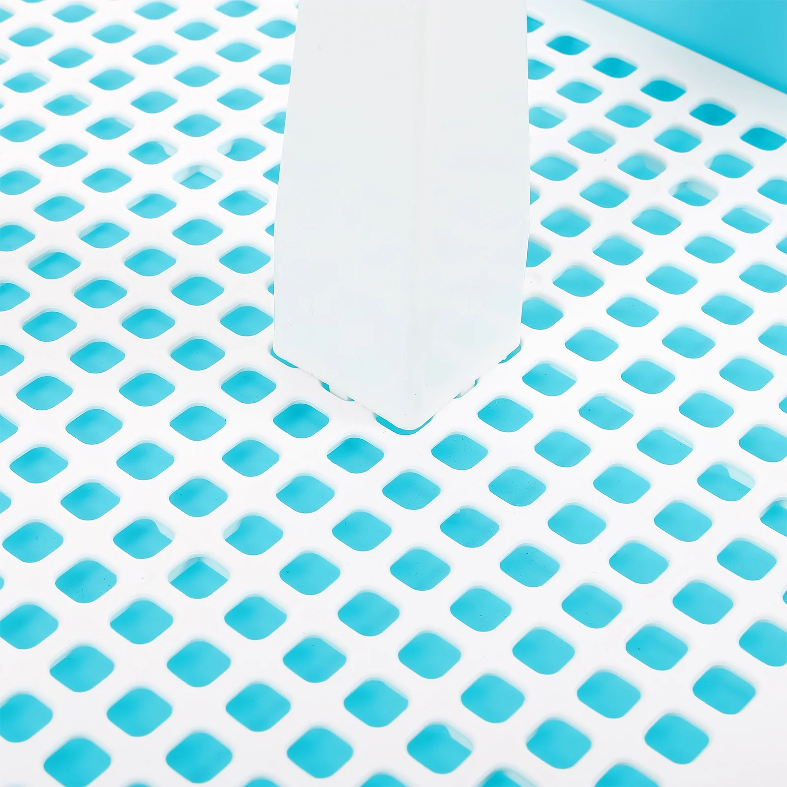 

Puppy Toilet Anti-Slide Dog Potty Tray Mesh Pet Toilet Training Pee Pad Lightweight Exquisite Workmanship Indoor Use