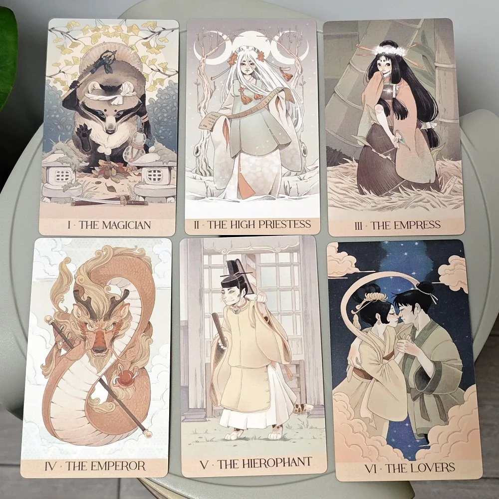 

Колода Таро Yokai, 78 шт. Карты 12*7 см, укорененные в японском фольклорном виде, напечатанный на 350GSM, тисненый картон, упакованный в жесткой коробке
