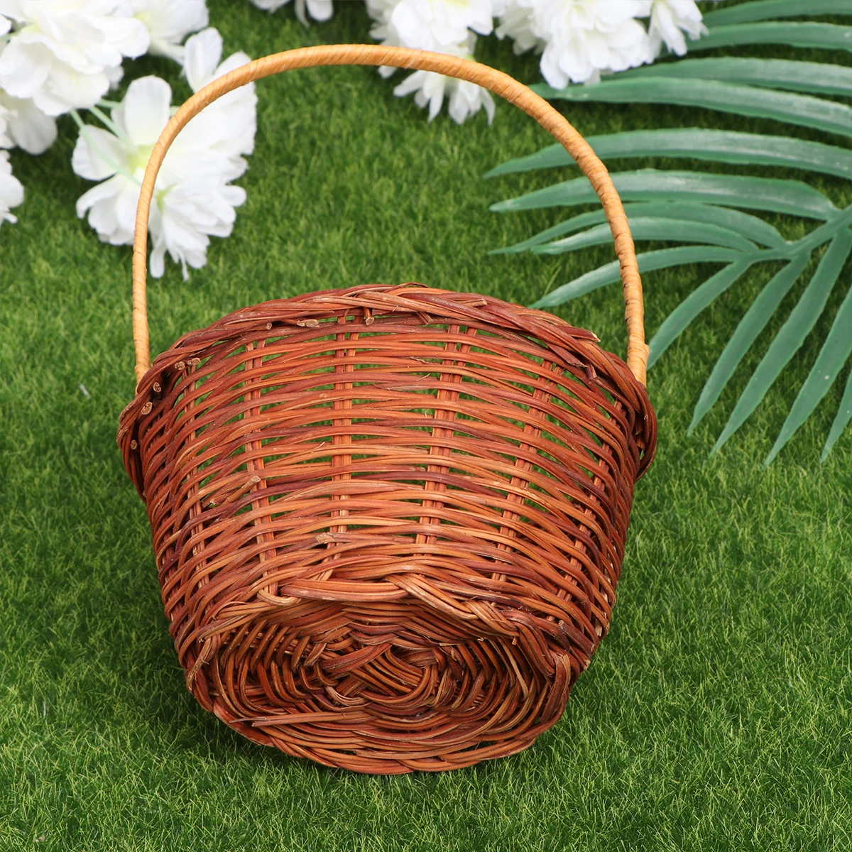 

Mini Basket Eco Friendly Small Hamper Desktop Storage Desktop Props Basket Brown Wicker Creative Decor Photo