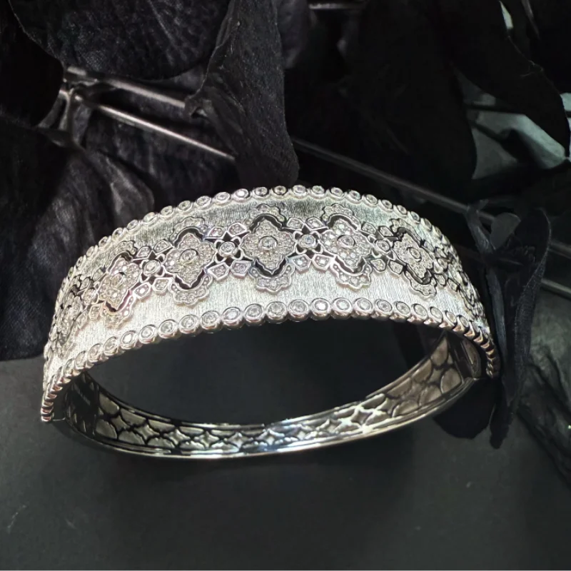 CAMEO Bracelet 925 Silver Plated Gold Artificial Zircon Italian Brushed Craft Gold Silver Two Colors High-end Vintage Bangle